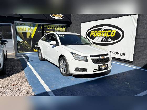 CHEVROLET CRUZE 1.8 LT 16V FLEX 4P MANUAL